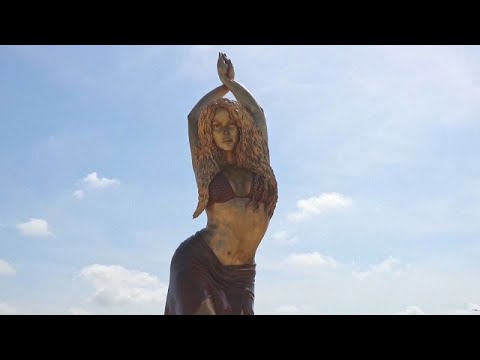 Une deuxi&egrave;me statue pour Shakira dans sa ville natale