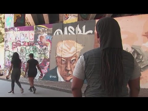 Artist puts up Trump mug shot mural in Atlanta | FOX 5 News