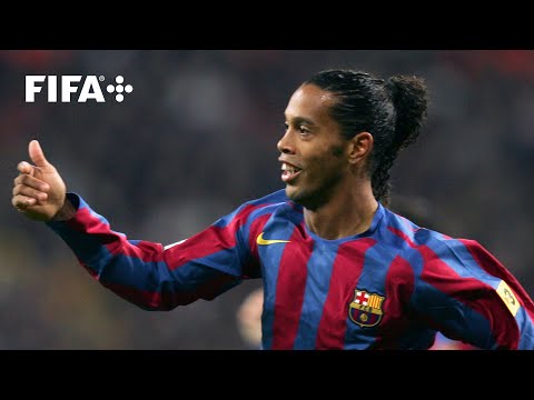 When the Bernab&eacute;u - and the World - Stood to Applaud Ronaldinho