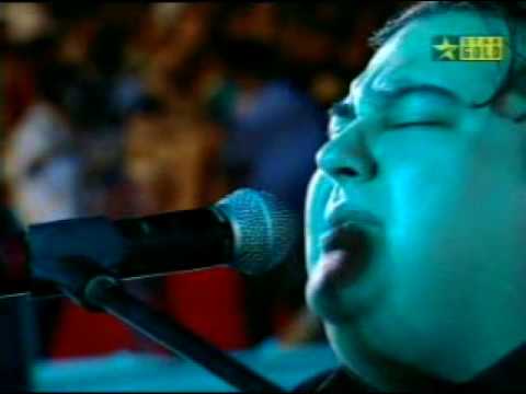 Adnan Sami-Bheegi Bheegi Raaton Mein.