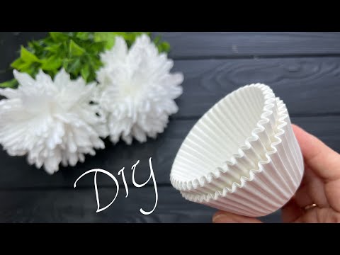 Create Gorgeous Paper Flowers with Just Cupcake Liners!