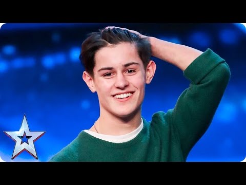 Singer-songwriter Reuben Gray does his dad proud | Auditions Week 2 | Britain&rsquo;s Got Talent 2017