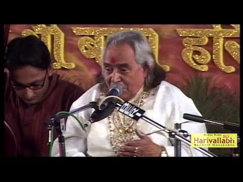 Pt. Chhanu Lal Mishra Part1 Darbari | 137th HR 2012 |