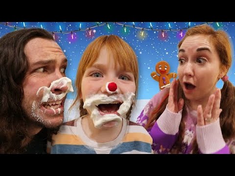 Adley &amp; Niko CHRiSTMAS CHALLENGES!! Mystery Stockings, Family Fun, Santa Mom, ELF &amp; HOLiDAY MOViE